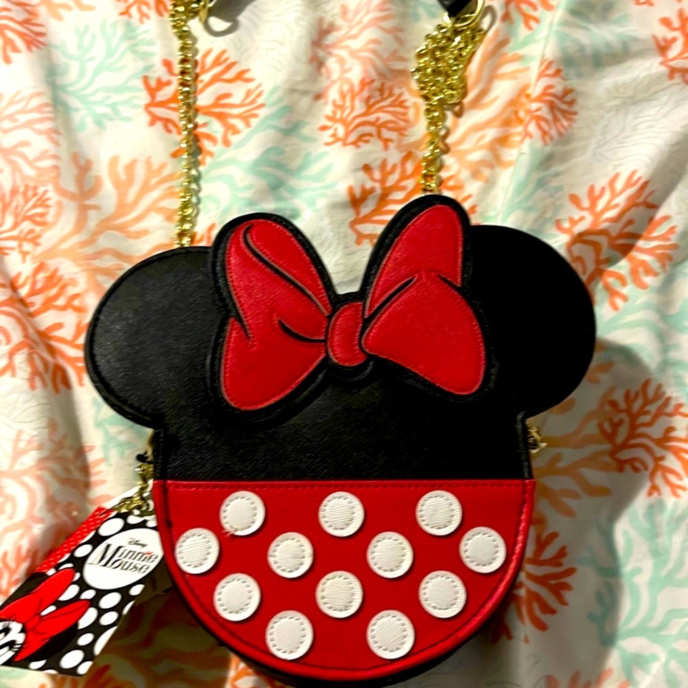 Disney loungefly heart logo Minnie Mouse crossbody